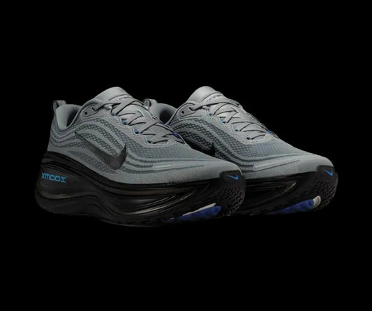 NIKE VOMERO PLUS