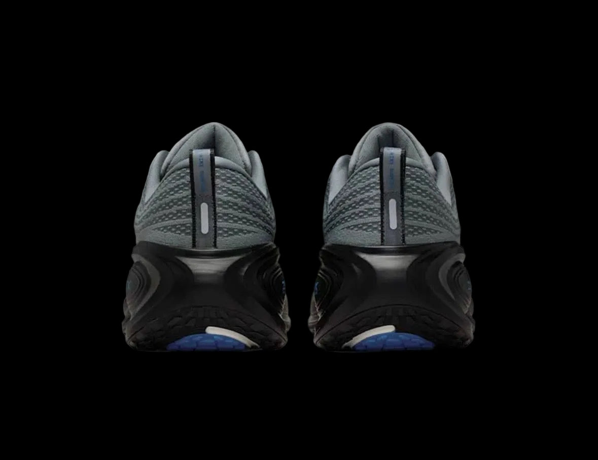 NIKE VOMERO PLUS