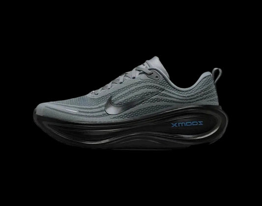 NIKE VOMERO PLUS