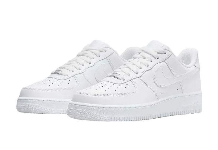 NIKE AIR FORCE 1 '07