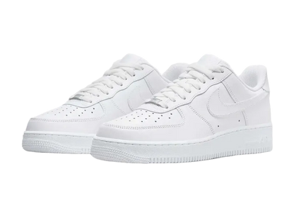 NIKE AIR FORCE 1 '07
